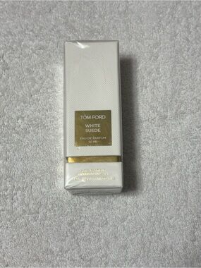 Tom ford white suede perfume